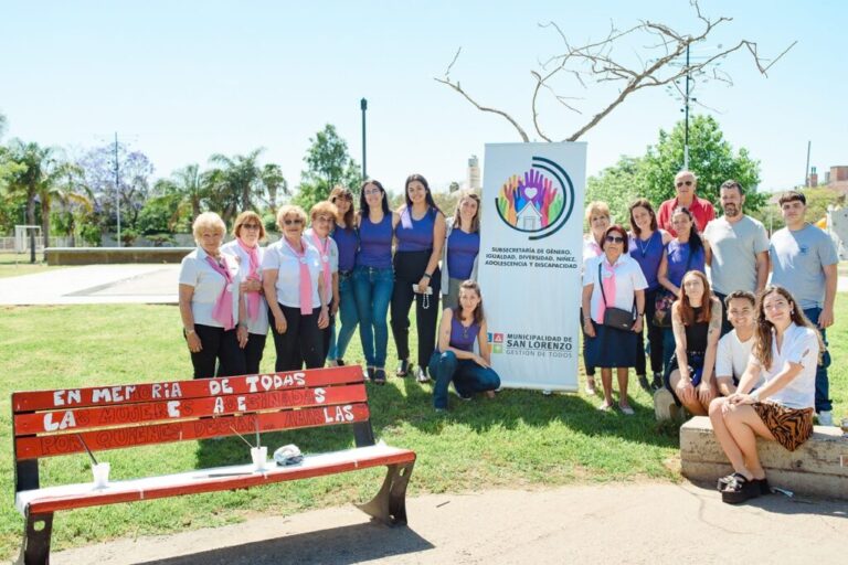 Se inauguró un nuevo Banco Rojo en conmemoración de las víctimas de femicidios