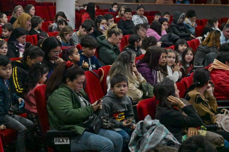 Vacaciones de invierno: se proyectan en el teatro “Aldo Braga” películas de estreno para toda la familia