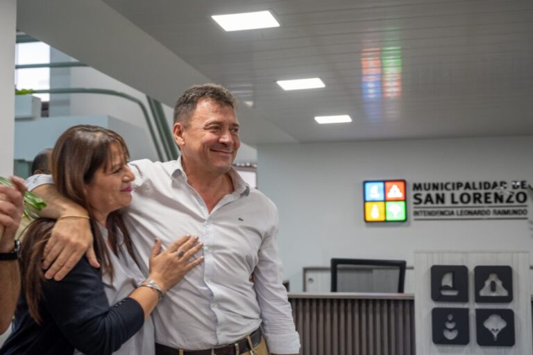 La primera del país: la Municipalidad de San Lorenzo abonó el medio aguinaldo La primera del país: la Municipalidad de San Lorenzo abonó el medio aguinaldo