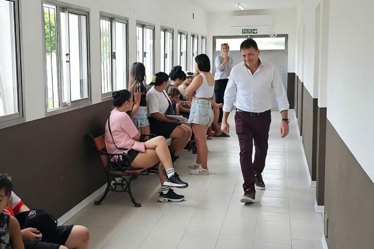 Todos los chequeos en el CIC: la Municipalidad de San Lorenzo realiza el Circuito Escolar para el próximo ciclo lectivo Todos los chequeos en el CIC: la Municipalidad de San Lorenzo realiza el Circuito Escolar para el próximo ciclo lectivo