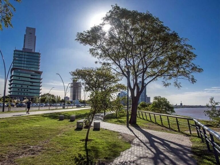 Febrero arranca con sol pleno en la ciudad