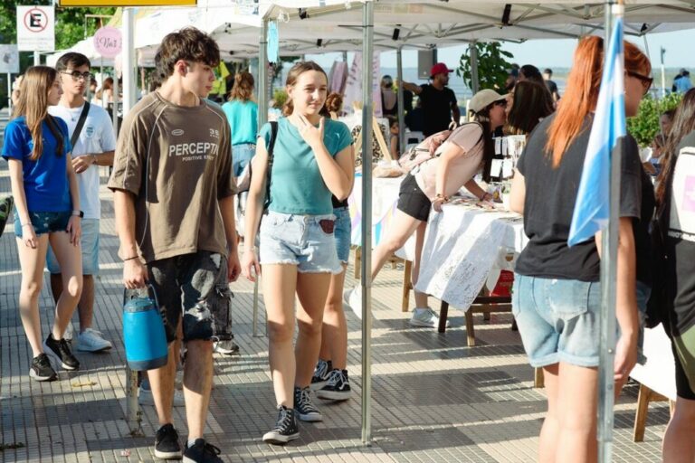 Se viene Paseo del Río, una original feria de autor a orillas del Paraná