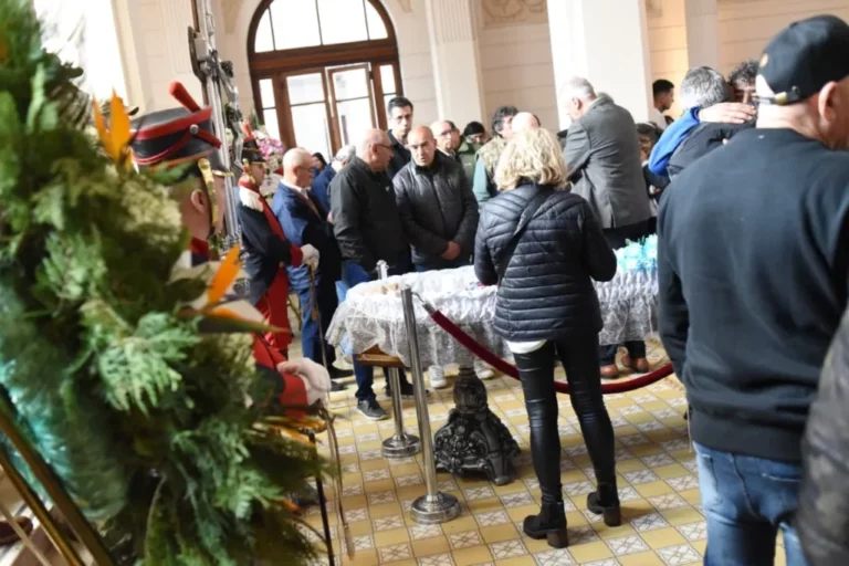 El último adiós a Rubén Rada: emotivo homenaje en Gobernación a un prócer de la causa Malvinas El último adiós a Rubén Rada: emotivo homenaje en Gobernación a un prócer de la causa Malvinas