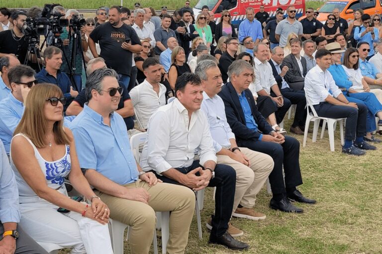 Comienza la obra que sumará un carril a la autopista entre San Lorenzo y Rosario