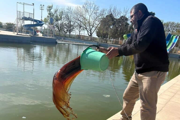 Operativo anti mosquito: la Municipalidad aplica larvicida en reservorios de agua